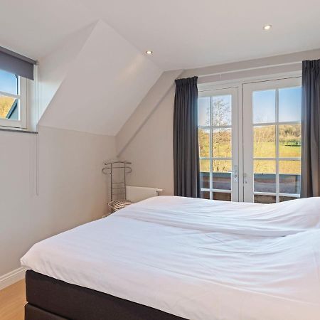 Elegant Apartment In Slenaken With Balcony Exterior foto